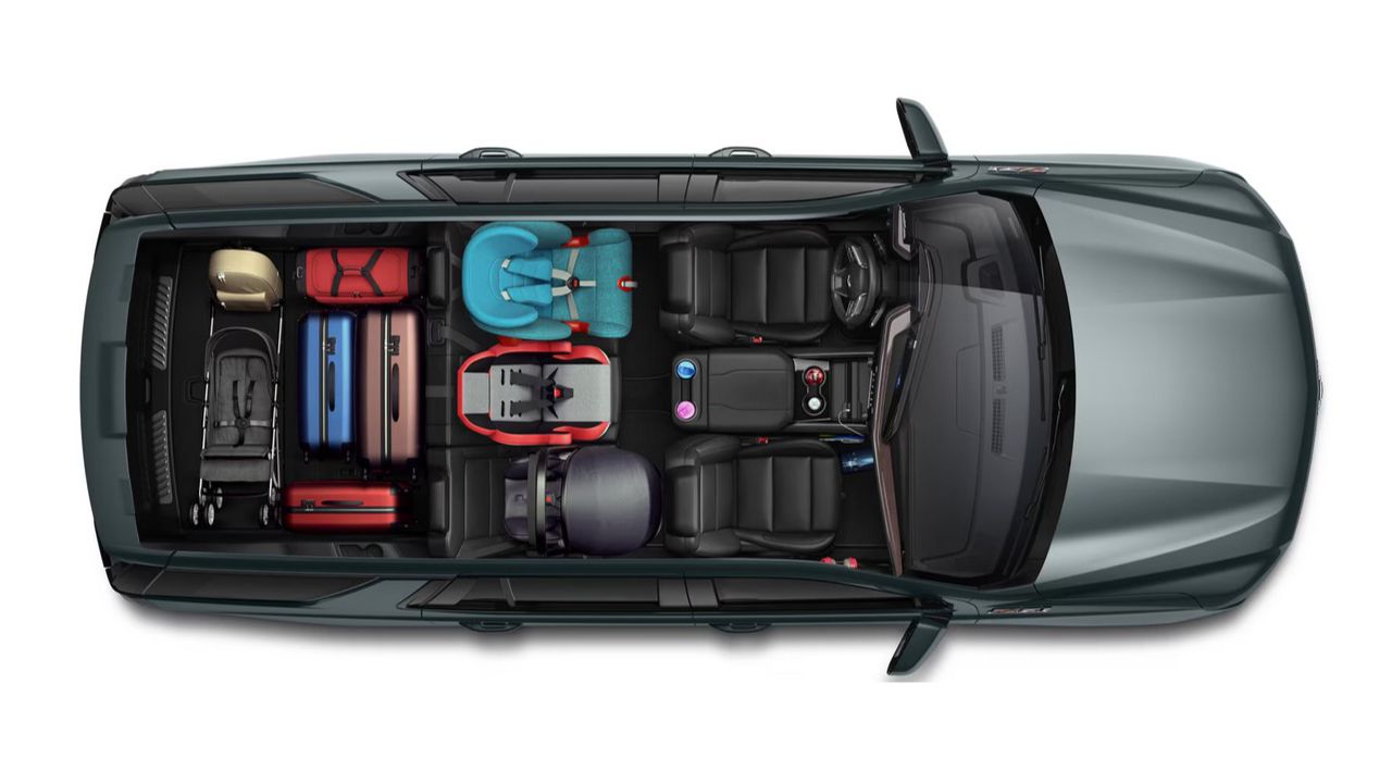 Vue de l'habitacle d'un Chevrolet Tahoe 2026